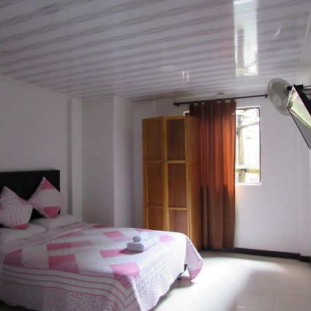 Hotel Brasilia Vaupes Mitu Luaran gambar